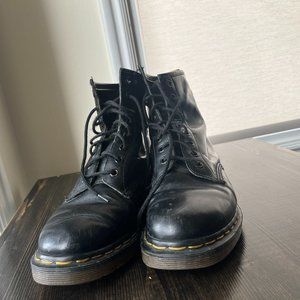 Dr Martens 1460 black boots
